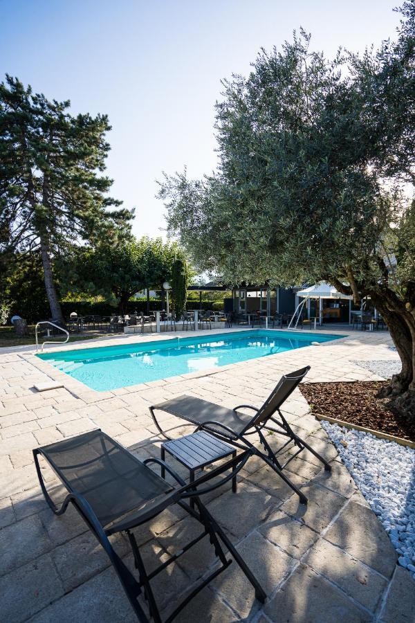 Hotel Pomo Hôtel&restaurant 4*
